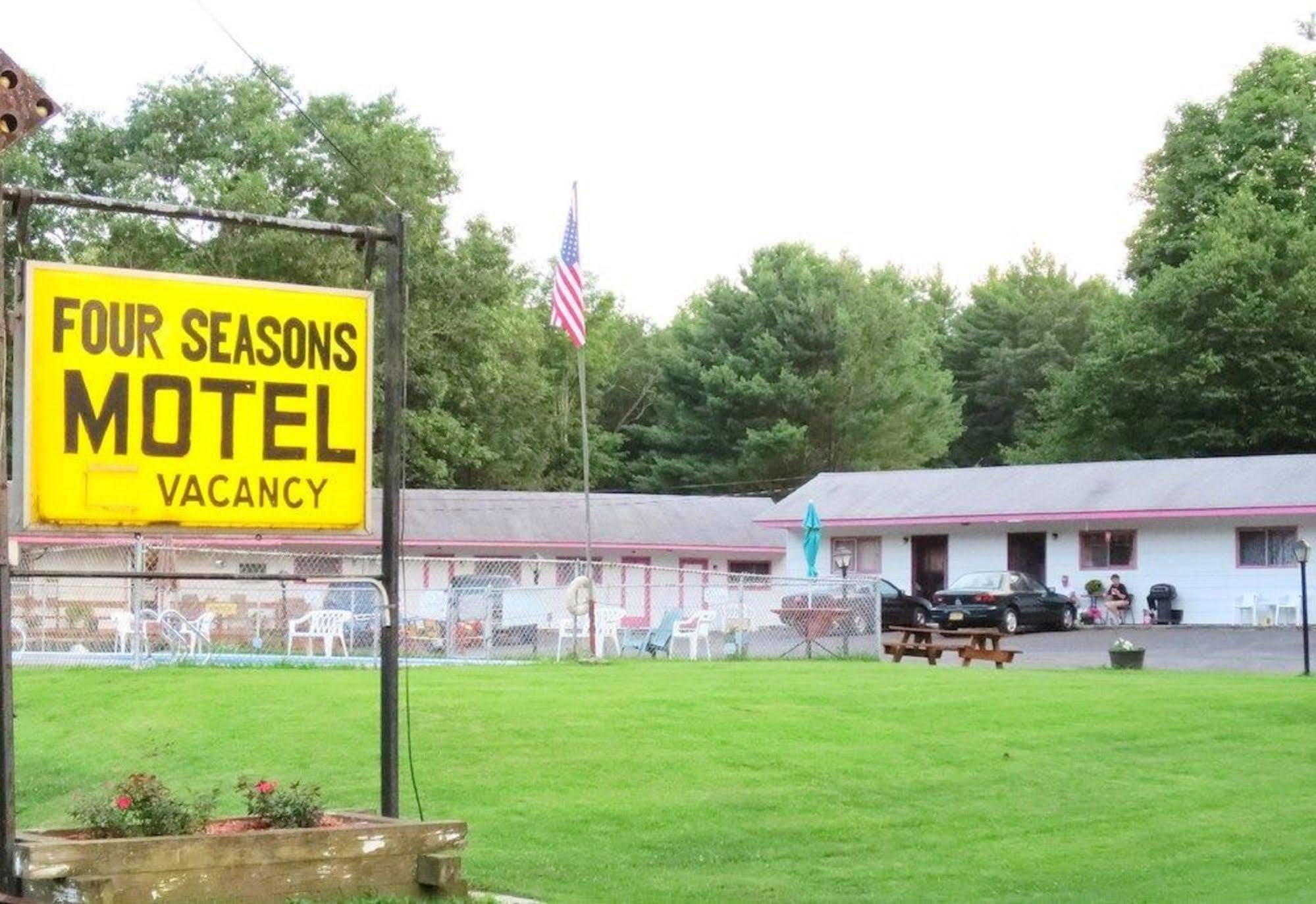 Four Seasons Motel Malone Eksteriør bilde